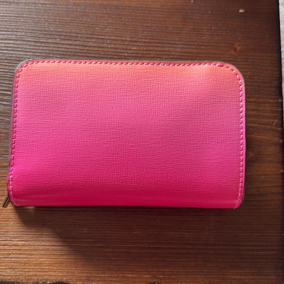 NWT Kate Spade Ombré Fuchsia Wallet - Picture 6 of 8